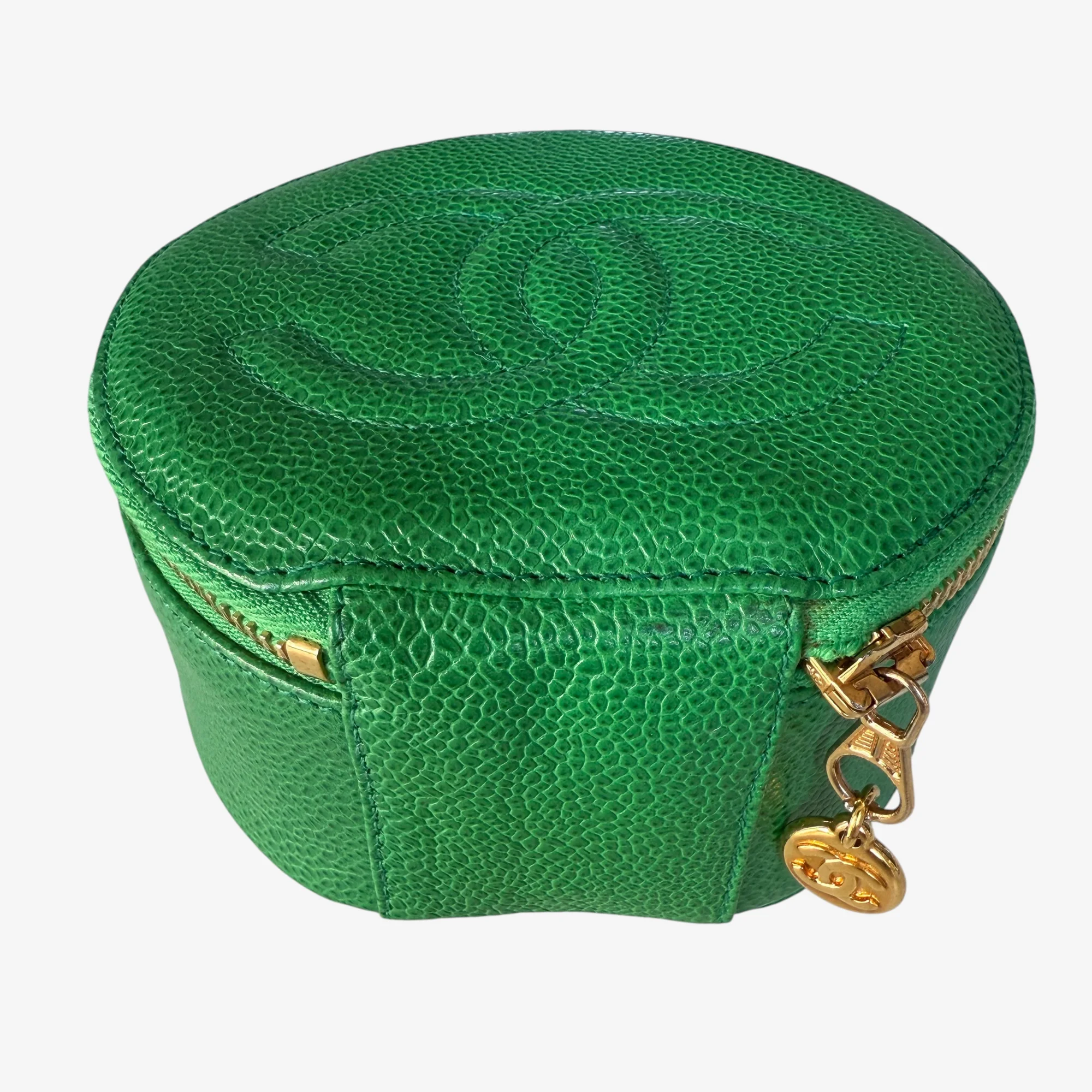 Chanel Vintage Caviar Mini Pouch- Green - Image 3