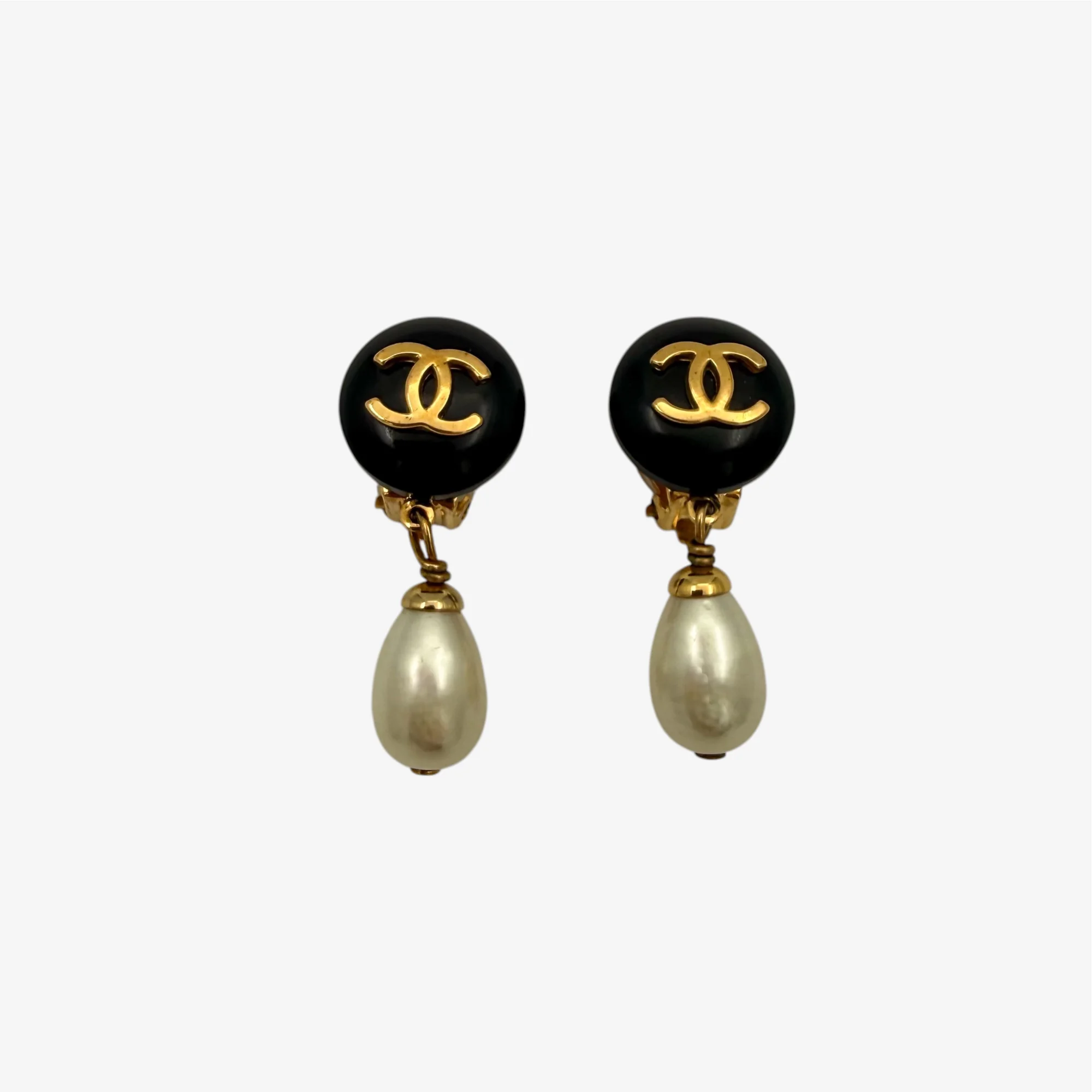 Chanel Vintage CC Pearl Drop Earrings (1995) - Image 3