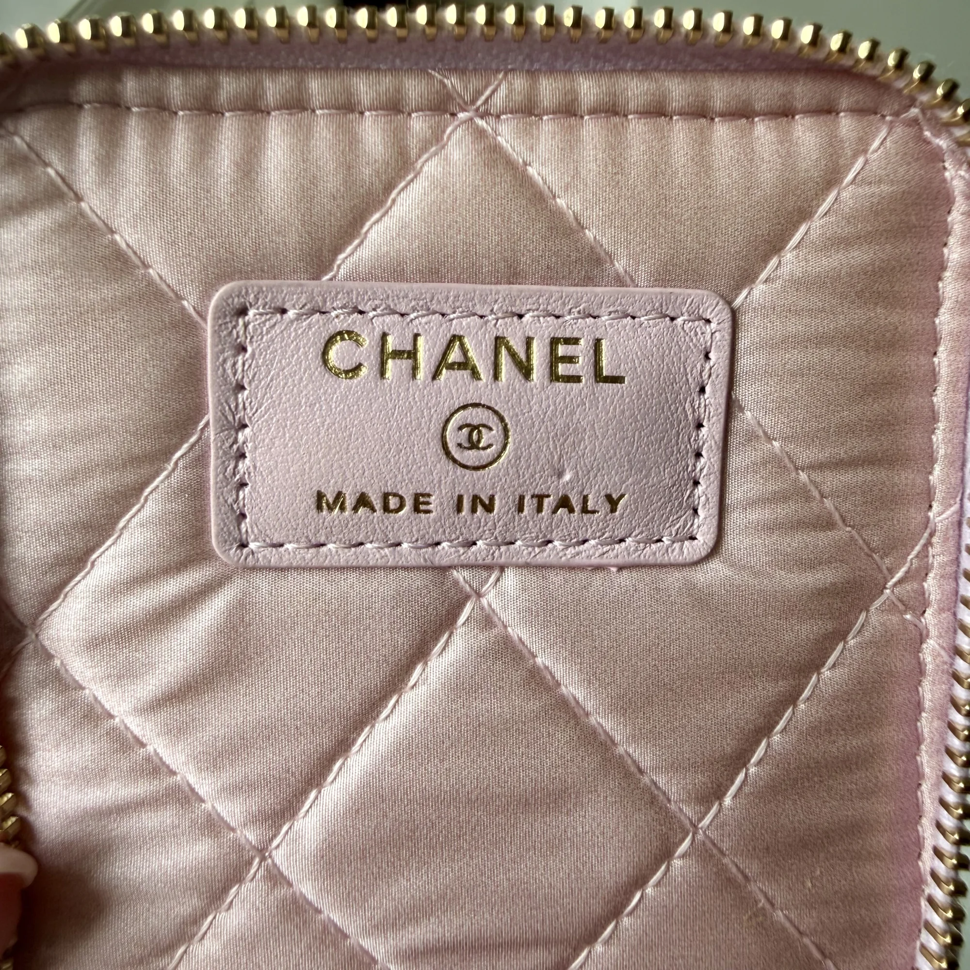Chanel Small Jewelry Pouch 21S Light Pink - Image 7