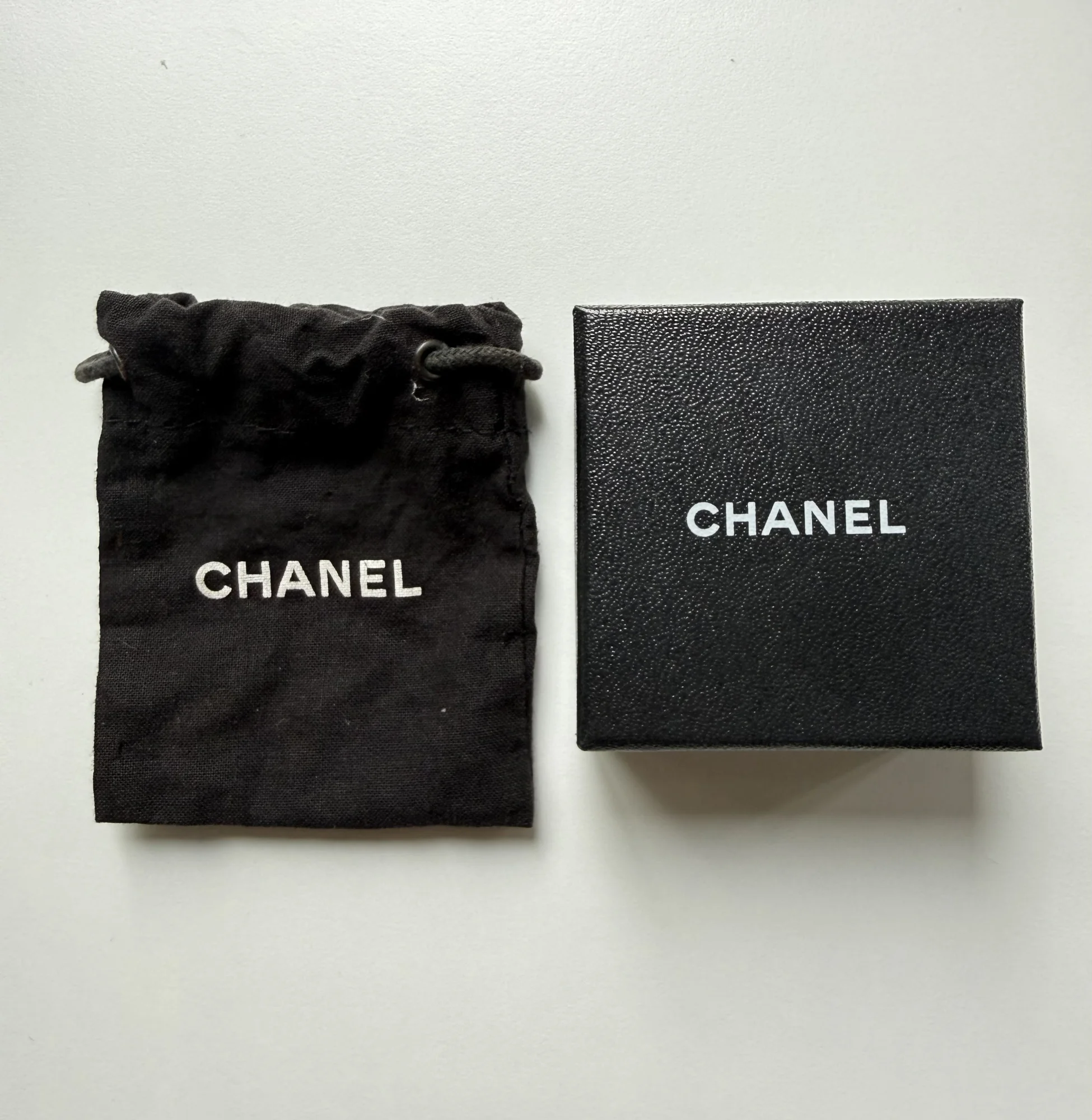 Chanel Black CC Cameo Earrings (2012) - Image 6