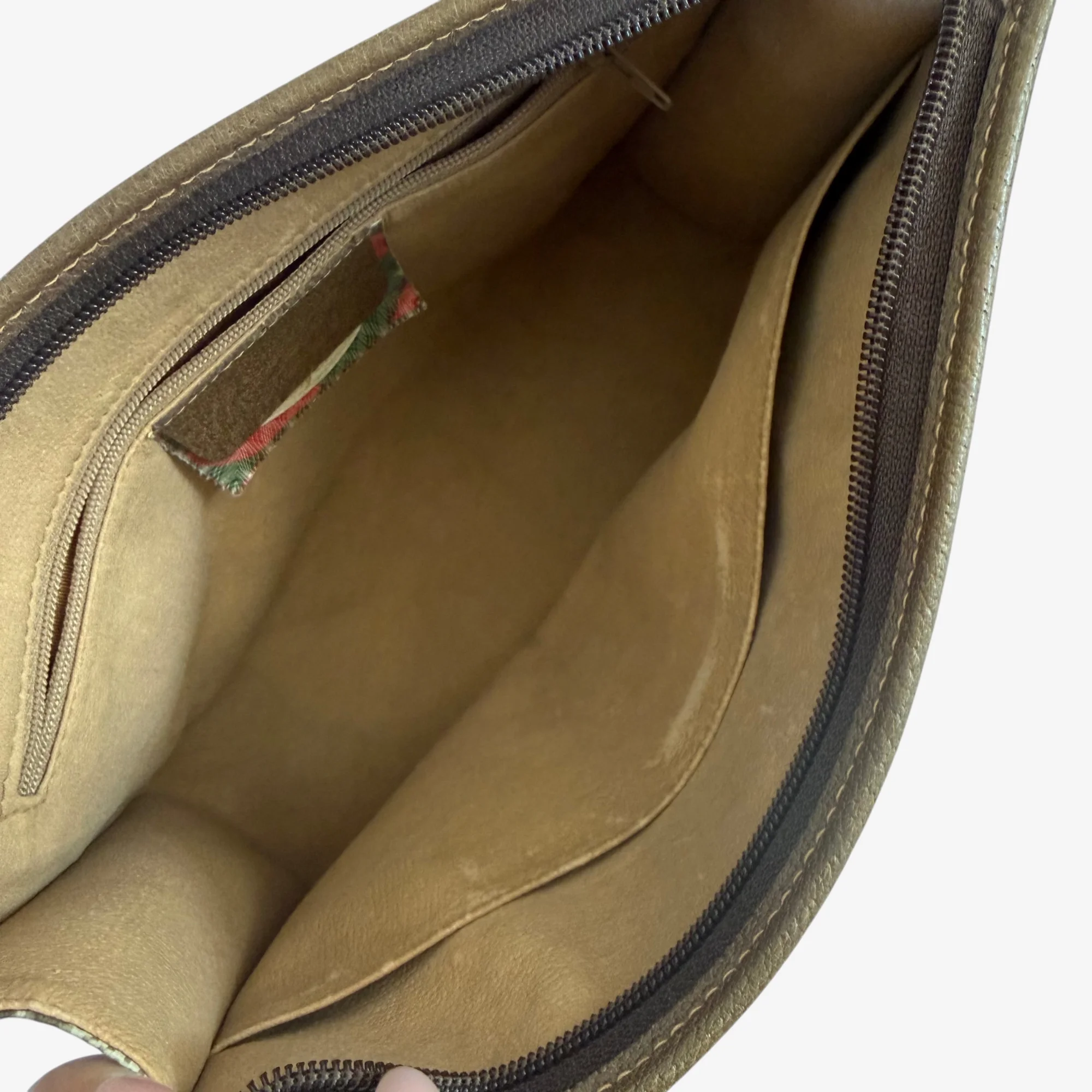 Gucci GG Supreme Toiletry Pouch - Vintage - Image 6