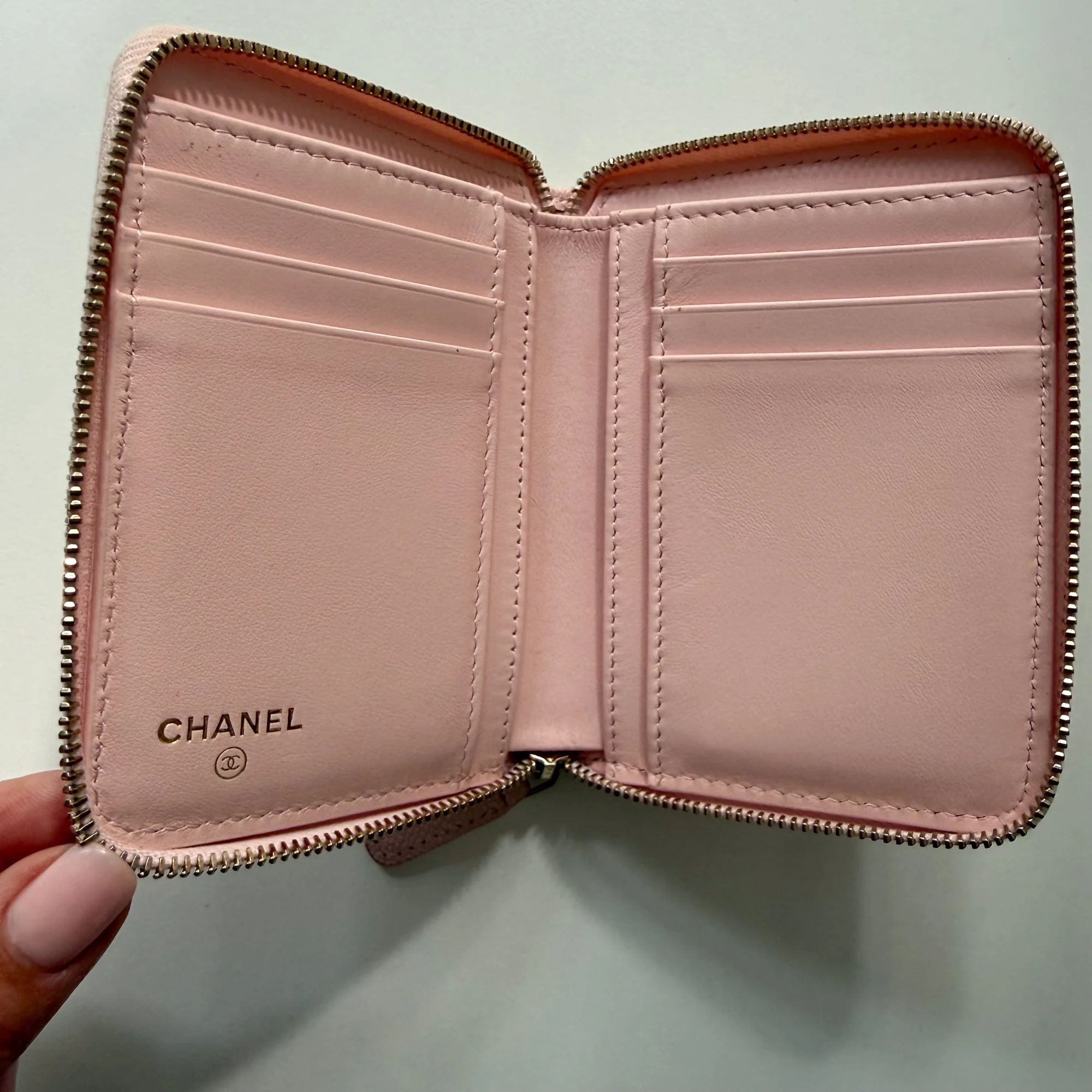 Chanel CC Pink Caviar Zip Wallet (2025) - Image 8